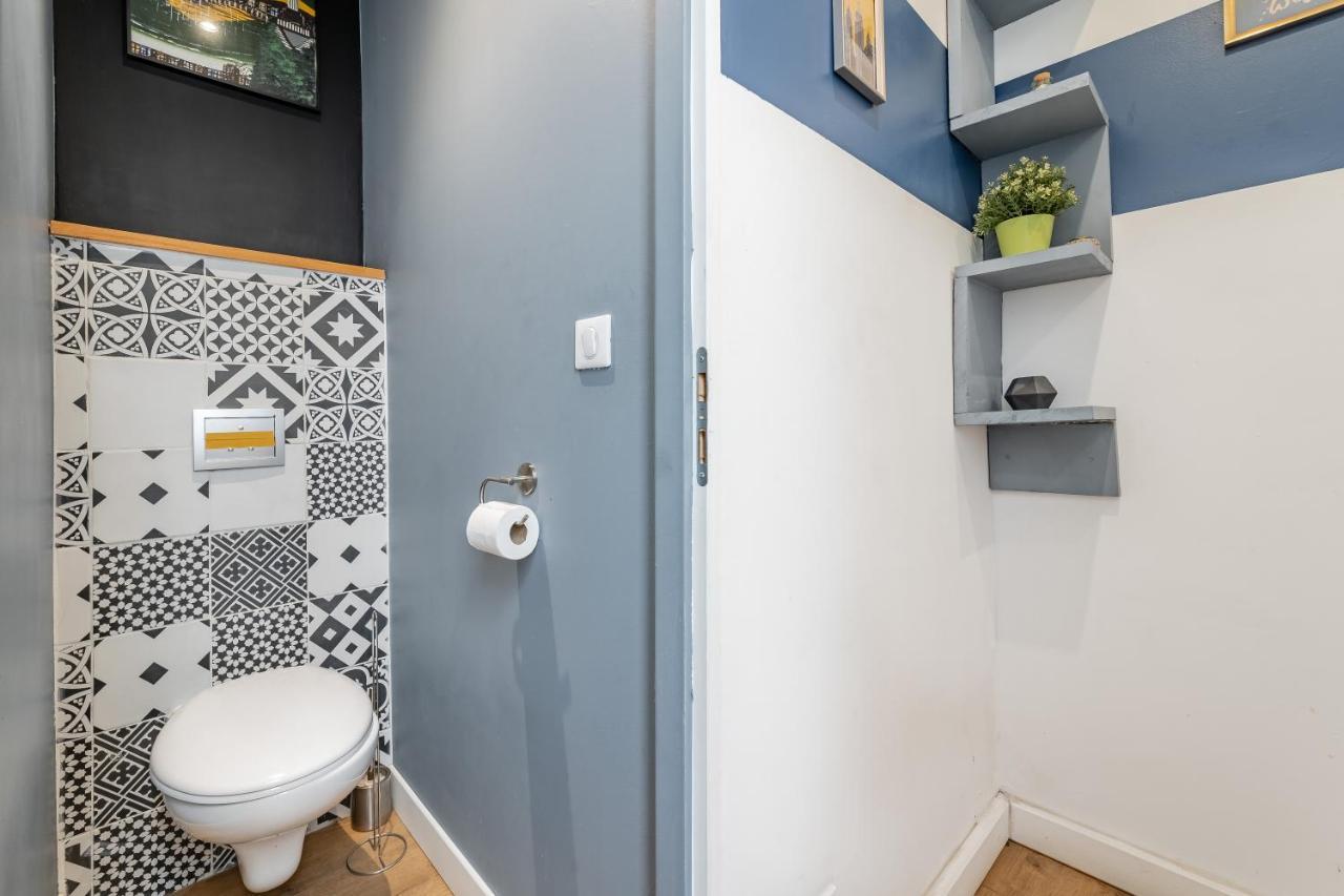 Charming Bright And Equipped Apartment Марсилия Екстериор снимка