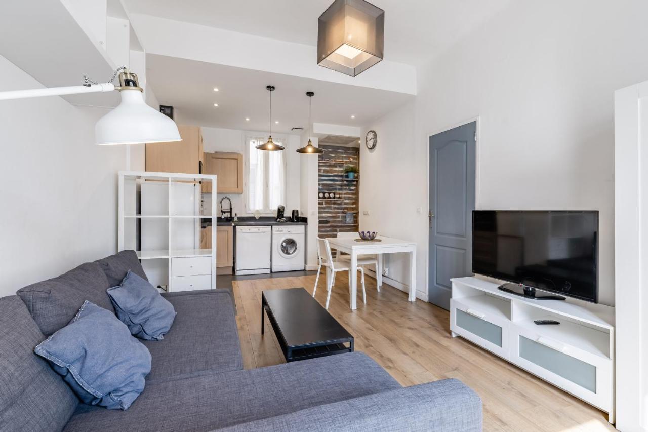Charming Bright And Equipped Apartment Марсилия Екстериор снимка
